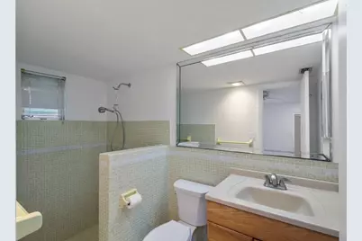 4704 Queen Palm Lane, Tamarac, FL 33319 - Photo 20