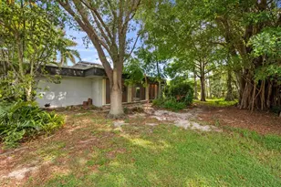 4704 Queen Palm Ln, Tamarac, FL 33319 - Photo 24