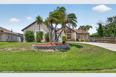 437 SE Nome Drive, Port Saint Lucie, FL 34984 - Photo 36