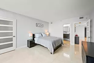 4000 N Ocean Dr, Singer Island, FL 33404 - Photo 32