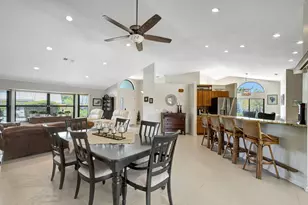 10705 SE Seabreeze Ct, Hobe Sound, FL 33455 - Photo 14