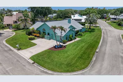 10705 SE Seabreeze Court, Hobe Sound, FL 33455 - Photo 64
