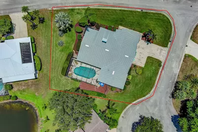 10705 SE Seabreeze Court, Hobe Sound, FL 33455 - Photo 12