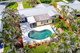 1153 SE 14th St, Stuart, FL 34996 - Photo 2