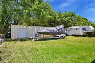 27 NE 18th St, Homestead, FL 33030 - Photo 26