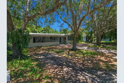 27 NE 18th Street, Homestead, FL 33030 - Photo 6