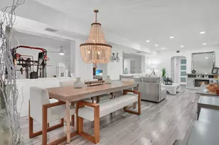 27 NE 18th St, Homestead, FL 33030 - Photo 2