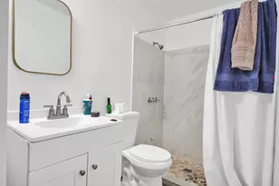 27 NE 18th St, Homestead, FL 33030 - Photo 10