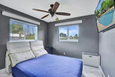 307 SE 14th Place, Deerfield Beach, FL 33441 - Photo 20