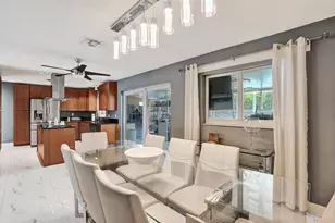 307 SE 14th Pl, Deerfield Beach, FL 33441 - Photo 6
