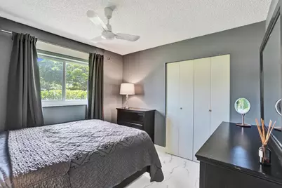 307 SE 14th Place, Deerfield Beach, FL 33441 - Photo 18