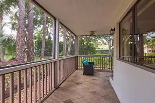 563 Brackenwood Pl, Palm Beach Gardens, FL 33418 - Photo 8