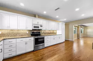 976 SW Mulberry Way, Boca Raton, FL 33486 - Photo 18