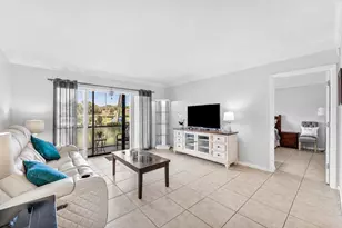 1108 Green Pine Blvd, West Palm Beach, FL 33409 - Photo 6