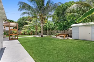 350 Forest Hill Blvd, West Palm Beach, FL 33405 - Photo 8