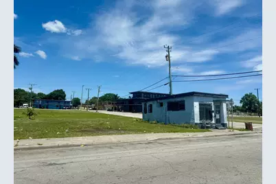 300 SW 5th Street, Belle Glade, FL  - Photo 4