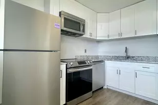 651 NW 42nd Ct, Deerfield Beach, FL 33064 - Photo 2