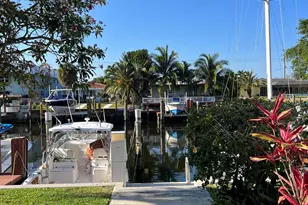 2589 NE 15th St, Pompano Beach, FL 33062 - Photo 6
