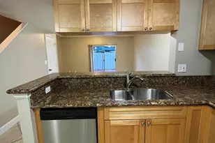 2589 NE 15th St, Pompano Beach, FL 33062 - Photo 14