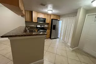 2589 NE 15th St, Pompano Beach, FL 33062 - Photo 12