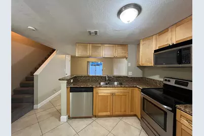 2589 NE 15th Street, Pompano Beach, FL 33062 - Photo 10
