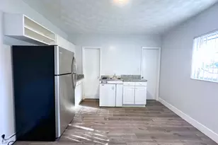 312 NE 15th Ave, Fort Lauderdale, FL 33301 - Photo 1