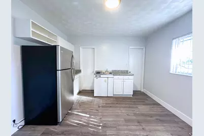 312 NE 15th Avenue #10, Fort Lauderdale, FL 33301 - Photo 4