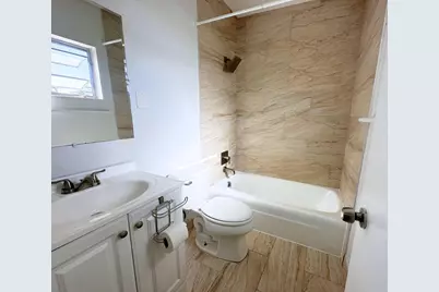 312 NE 15th Avenue #10, Fort Lauderdale, FL 33301 - Photo 2