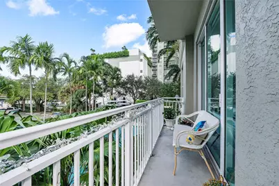 313 NE 2nd Street #204, Fort Lauderdale, FL 33301 - Photo 10
