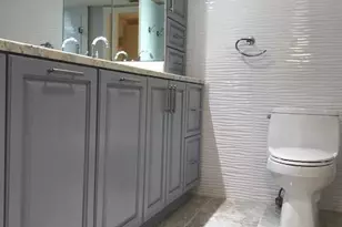5070 N Ocean Dr, Singer Island, FL 33404 - Photo 24