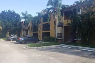 3860 Coral Tree Cir, Coconut Creek, FL 33073 - Photo 24