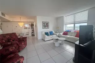 101 Briny Ave, Pompano Beach, FL 33062 - Photo 2