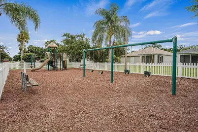 966 E 13th Square, Vero Beach, FL 32960 - Photo 32