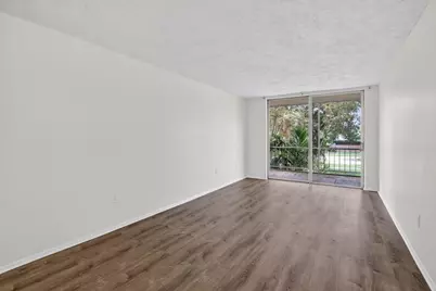 7300 NW 17th Street #207, Plantation, FL 33313 - Photo 4