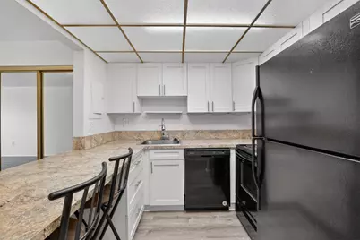 7300 NW 17th Street #207, Plantation, FL 33313 - Photo 2