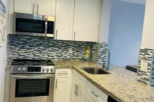 625 Antioch Ave, Fort Lauderdale, FL 33304 - Photo 8
