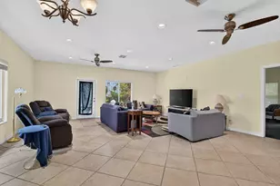 459 NE 1st Ave, Deerfield Beach, FL 33441 - Photo 16
