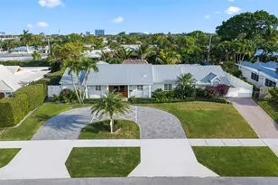 418 Oyster Rd, North Palm Beach, FL 33408 - Photo 2