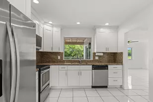 5317 SW 120th Ave, Cooper City, FL 33330 - Photo 10