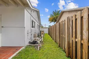 5317 SW 120th Ave, Cooper City, FL 33330 - Photo 26