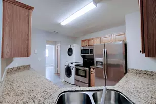 3401 NW 44th St, Lauderdale Lakes, FL 33309 - Photo 14