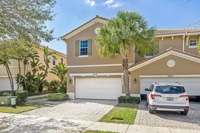 5009 Dulce Court, Palm Beach Gardens, FL 33418 - Photo 2