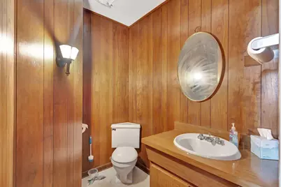 610 Northlake Boulevard, Lake Park, FL 33408 - Photo 10