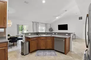2473 SE Sidonia St, Port Saint Lucie, FL 34952 - Photo 32