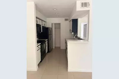 815 West Boynton Beach Boulevard #15-103, Boynton Beach, FL 33426 - Photo 8