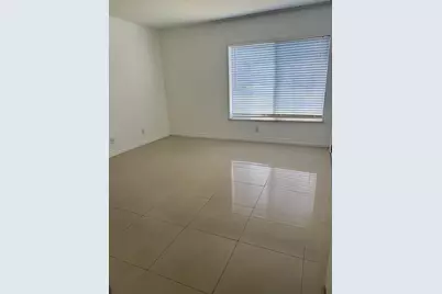 815 West Boynton Beach Boulevard #15-103, Boynton Beach, FL 33426 - Photo 18
