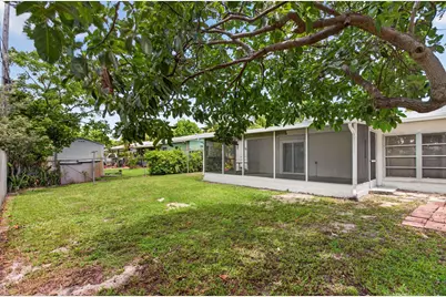 540 NE 61st Court, Oakland Park, FL 33334 - Photo 4