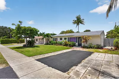 540 NE 61st Court, Oakland Park, FL 33334 - Photo 2