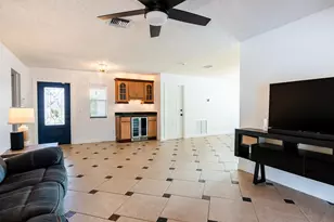 10670 NW 42nd Dr, Coral Springs, FL 33065 - Photo 32