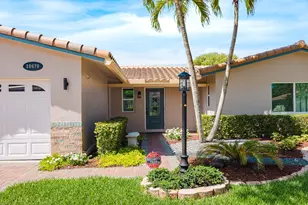 10670 NW 42nd Dr, Coral Springs, FL 33065 - Photo 4